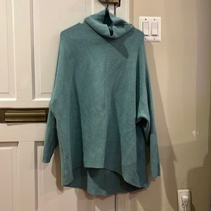 Women’s Teal Oversized Turtleneck Sweater Medium